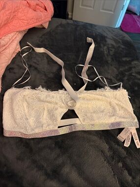 Victoria’s Secret 2 piece White Lace Bandeau Bralette with Rhinestone Sz: XL